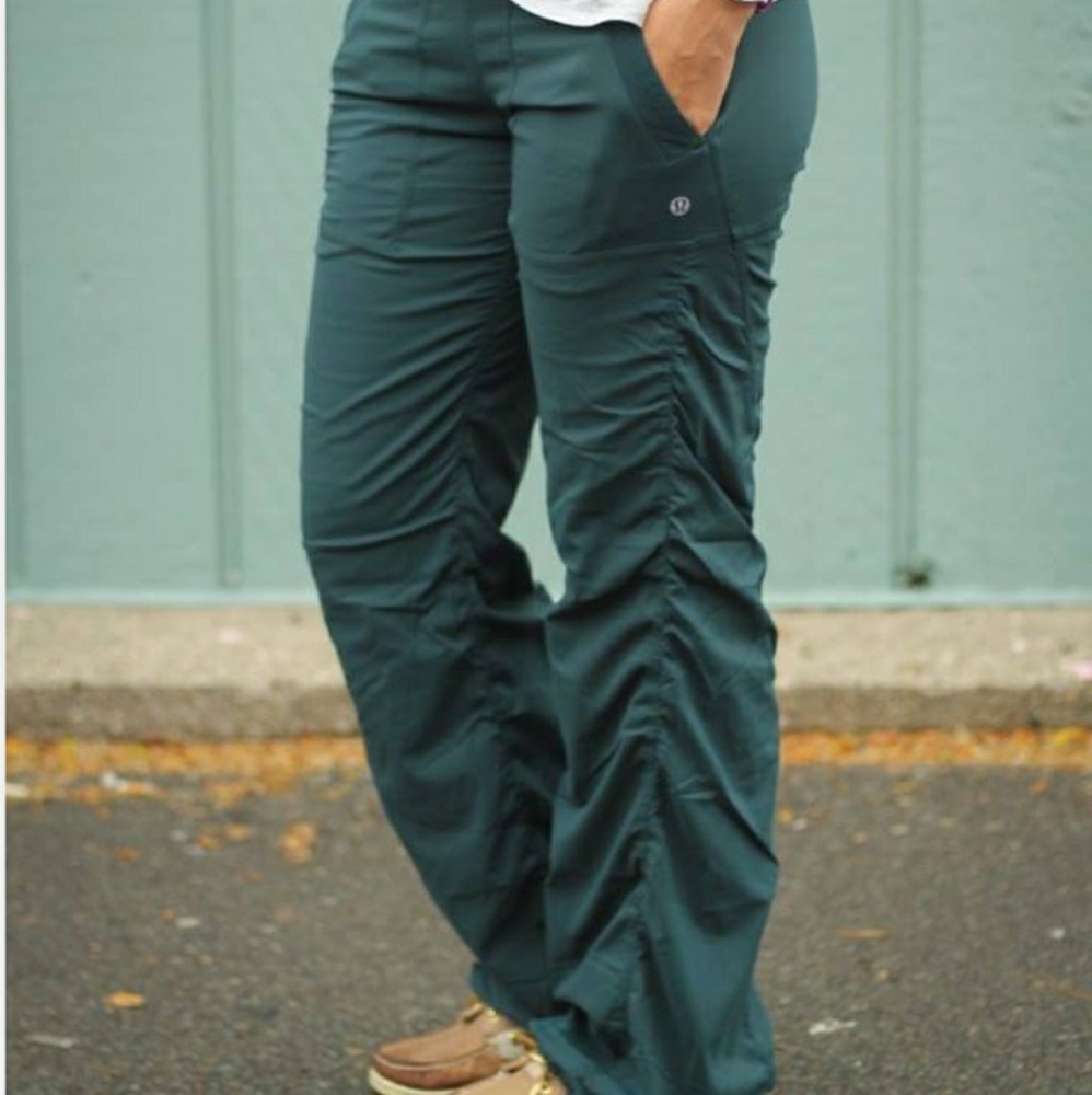 Wintergreen fully lined Lululemon Studio pants
